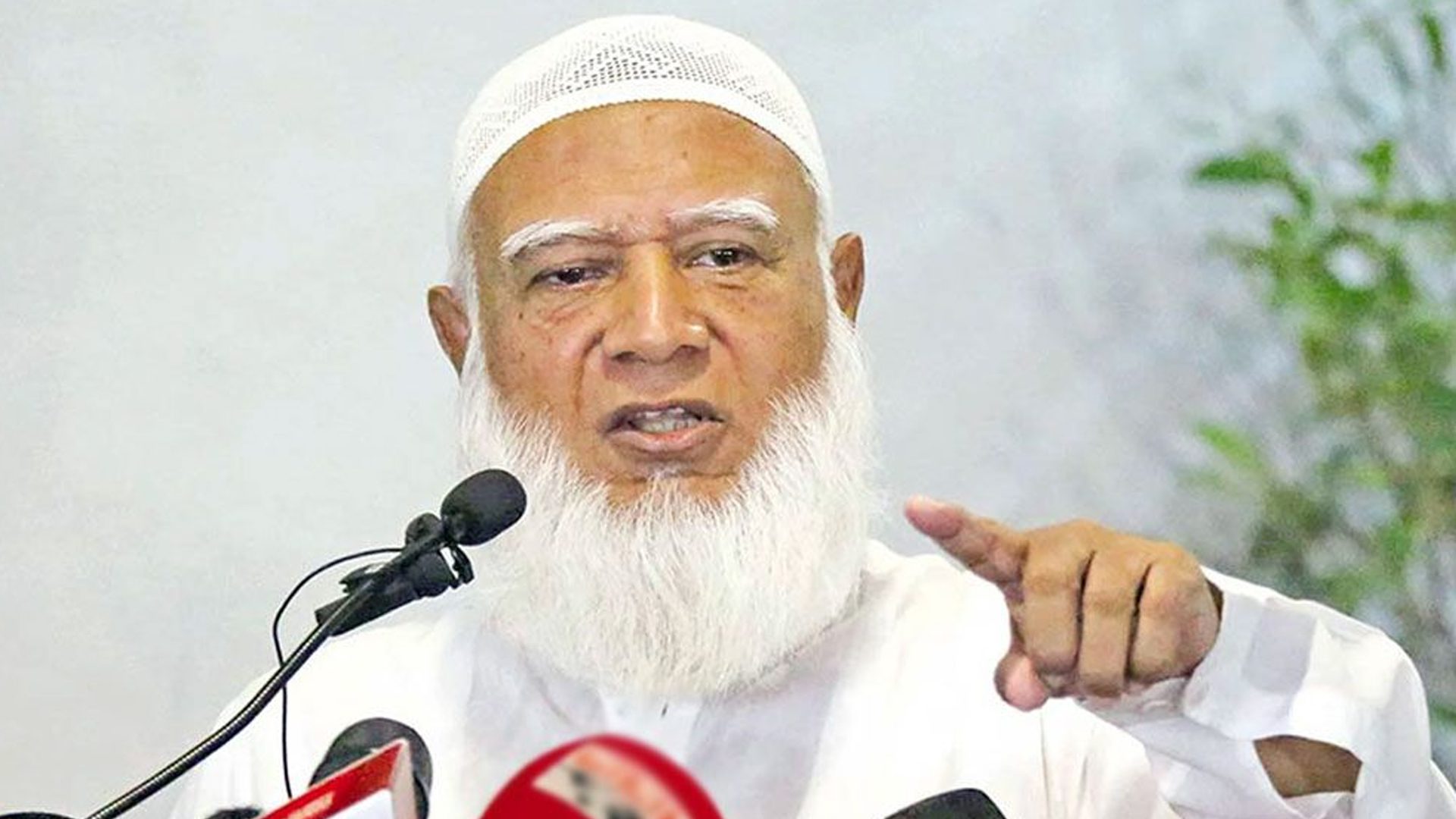 জামায়াতে ইসলামীর আমির শফিকুর রহমান এ সিরিজ কর্মসূচি ঘোষণা করেন